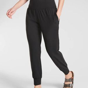 Athleta Salutation Jogger-- NEW WITHOUT TAGS